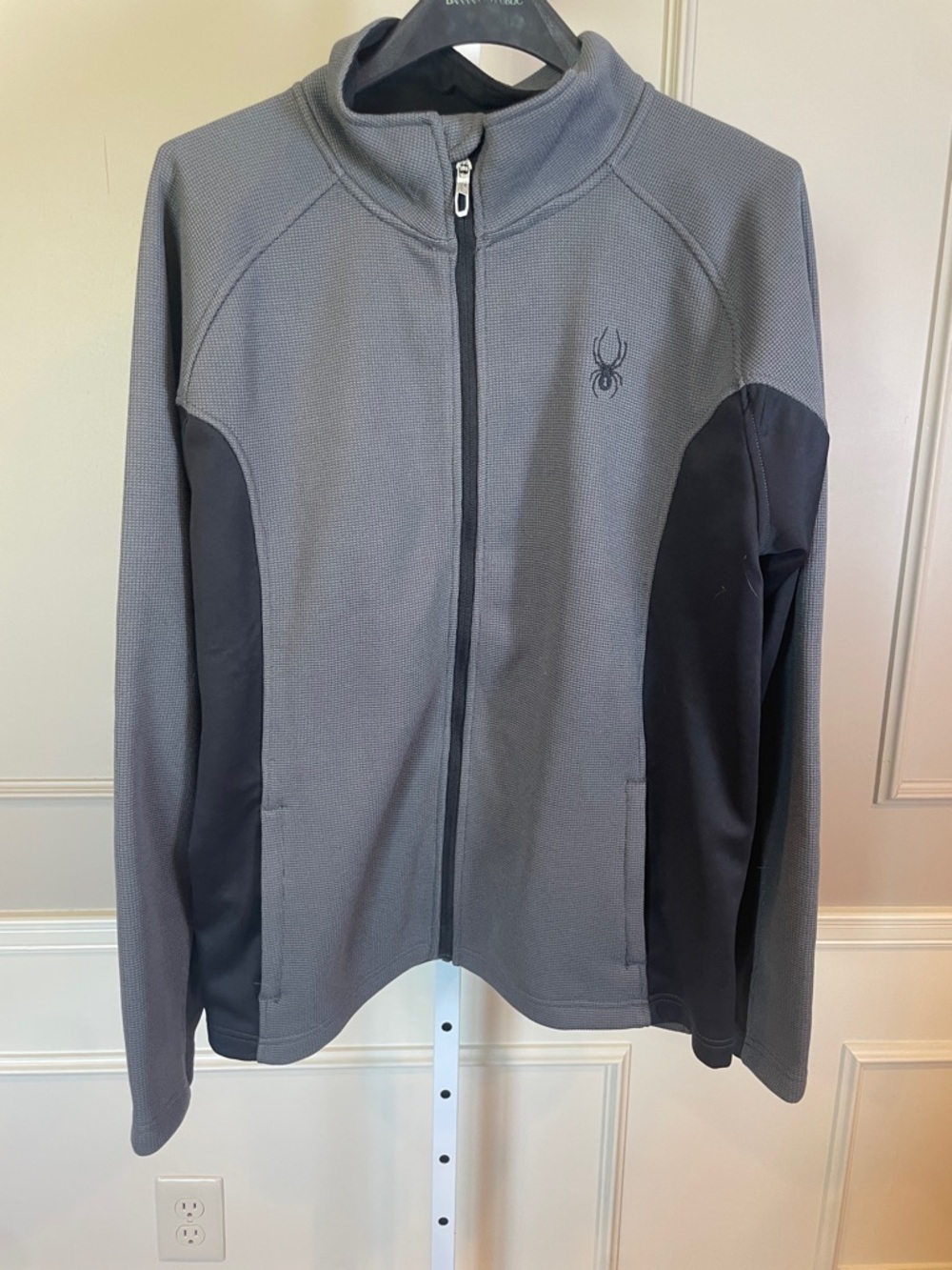 Spyder Men's Jacket Large Outbound Full Zip Gray Black Charcoal Like New